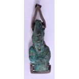 AN EARLY MIDDLE EASTERN ASIAN BRONZE AMULET BROOCH. 5 cm long.