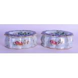 A PAIR OF 18TH CENTURY CHINESE EXPORT BLUE AND WHITE TRENCHER SALTS Qianlong, painted with flowers.