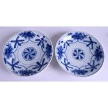 A PAIR 18TH CENTURY JAPANESE EDO PERIOD BLUE AND WHITE DISHES painted in the Chinese taste. 16.5 cm