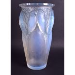 A LARGE LALIQUE CEYLAN GLASS VASE decorated with birds amongst vines. 24.5 cm high.