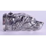 A SILVER DOG HEAD VESTA CASE. 6 cm wide.