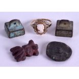 VARIOUS EASTERN ANTIQUITY ITEMS seals etc. (5)