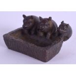 A JAPANESE BRONZE PIG TROUGH. 4.5 cm x 2.5 cm.