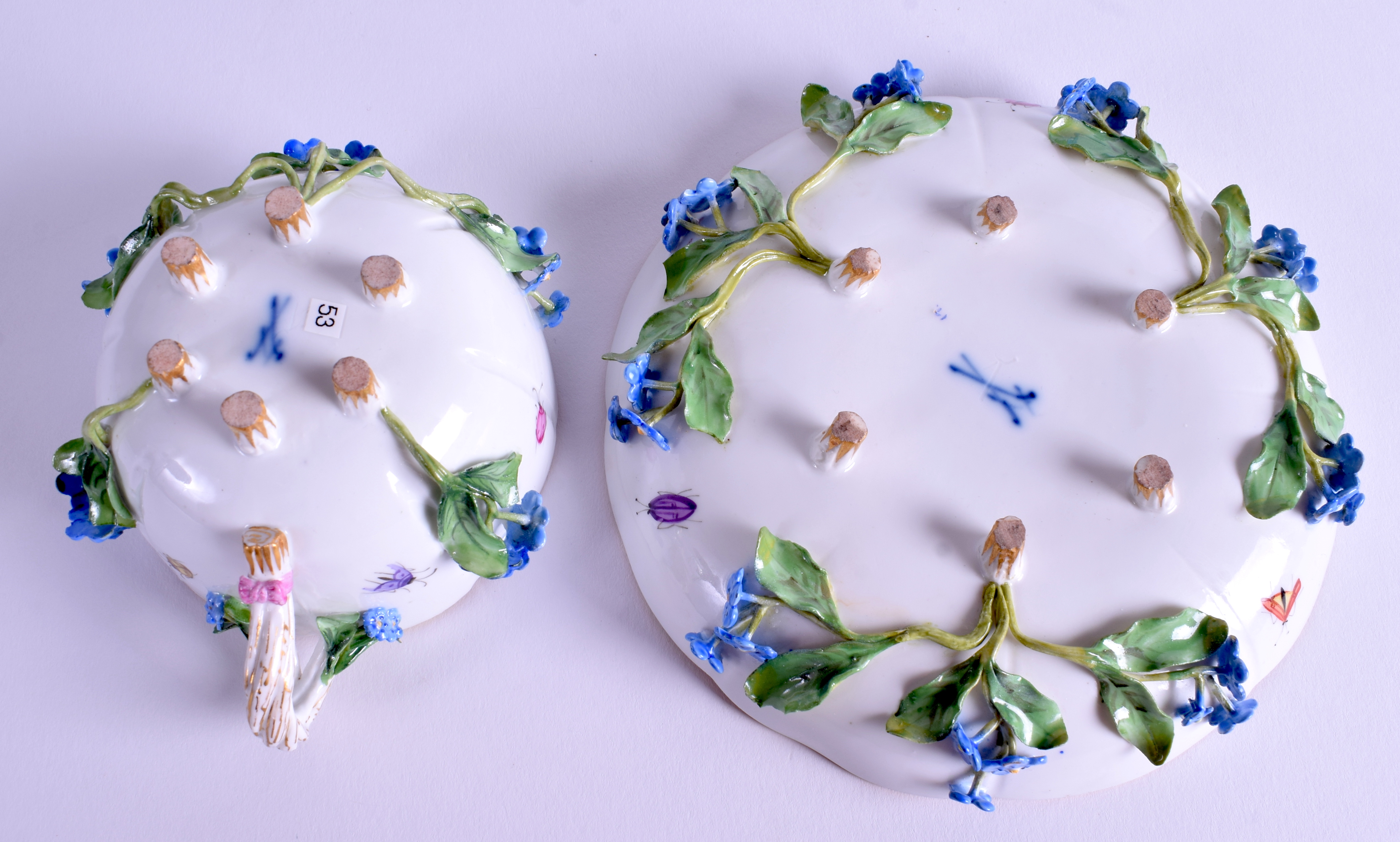 A MEISSEN ENCRUSTED PORCELAIN CUP AND SAUCER encrusted with flowers. (2) - Image 4 of 4