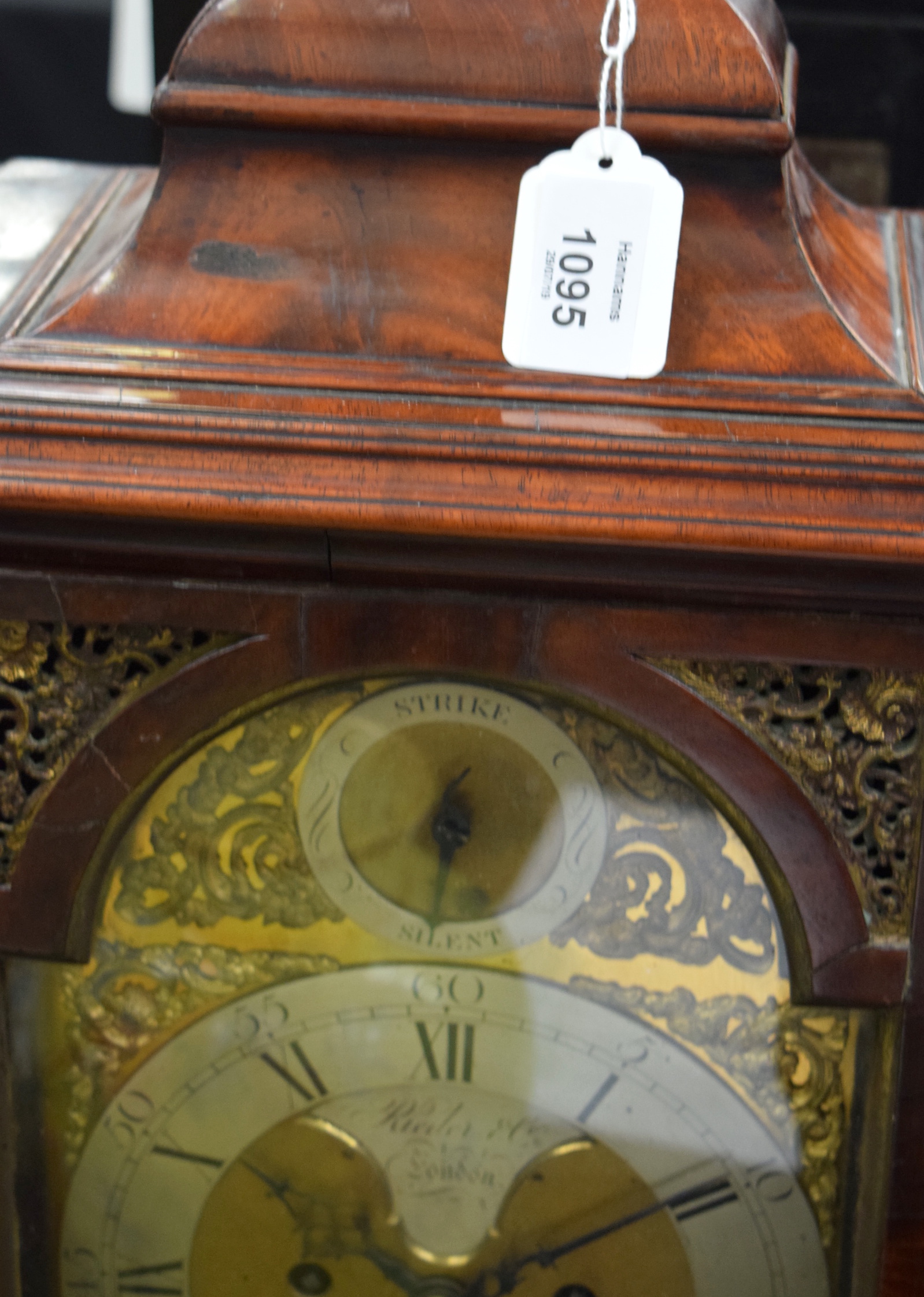 A GEORGE III RIEDER & CO LONDON MAHOGANY BRACKET CLOCK C1780 with silvered dial and brass overlay. - Image 7 of 11