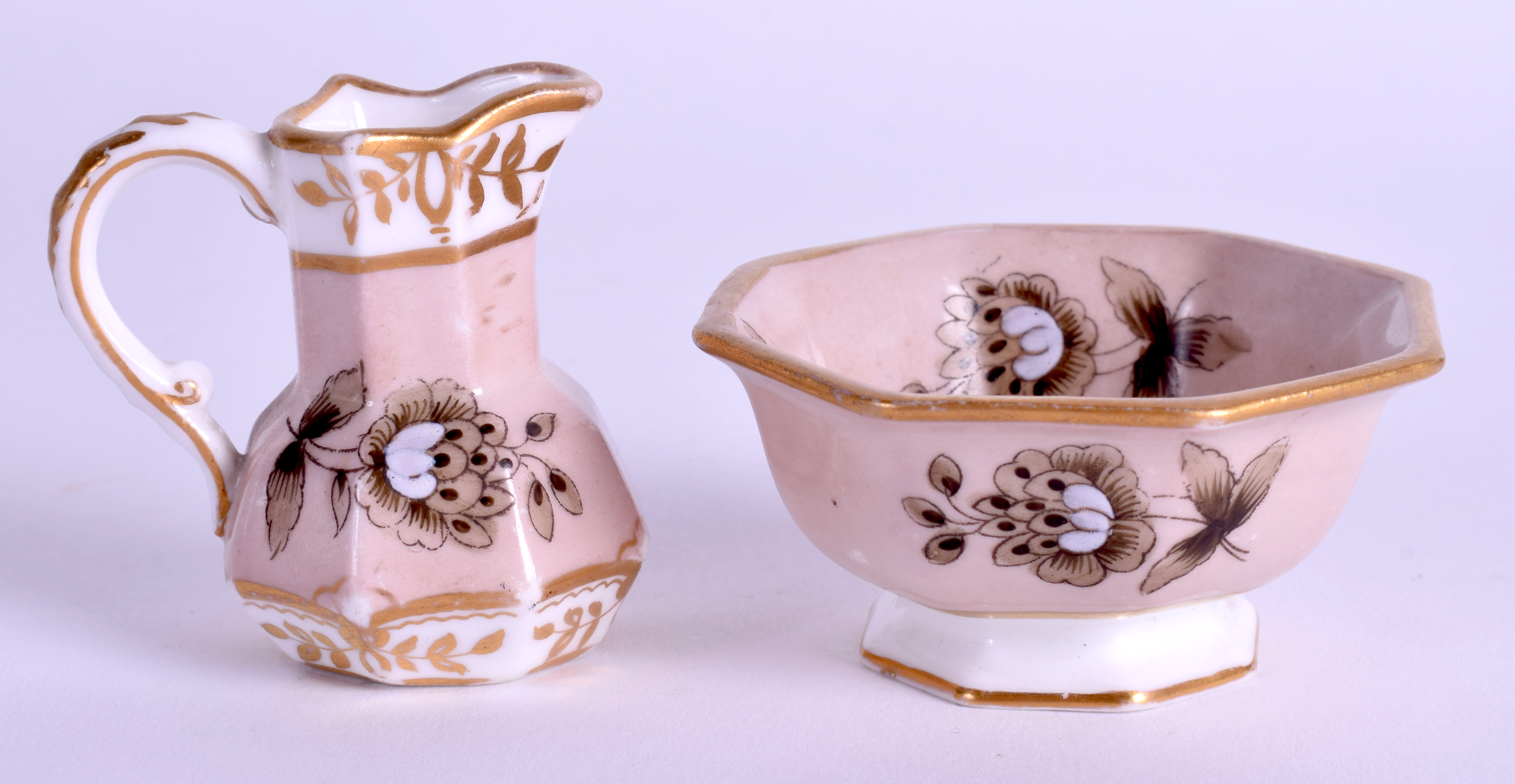 A RARE EARLY 19TH CENTURY SPODE MINIATURE OCTAGONAL JUG AND BASIN pattern 4175. 4.5 cm & 5.5 cm hig - Bild 2 aus 4