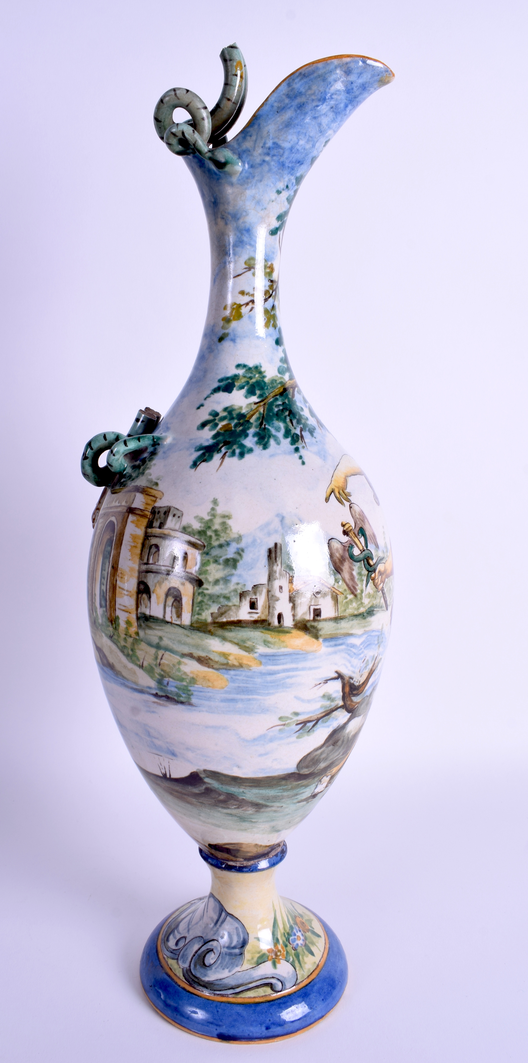 A LARGE 19TH CENTURY ITALIAN MAJOLICA EWER painted with figures. 44 cm high. - Bild 3 aus 5