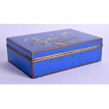 AN EARLY 20TH CENTURY JAPANESE MEIJI PERIOD CLOISONNÉ ENAMEL BOX decorated with gold splash floweri