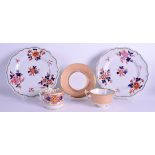 AN EARLY 19TH CENTURY FLIGHT BARR AND BARR COFFEE CAN together with a pair of flowers & another. (5