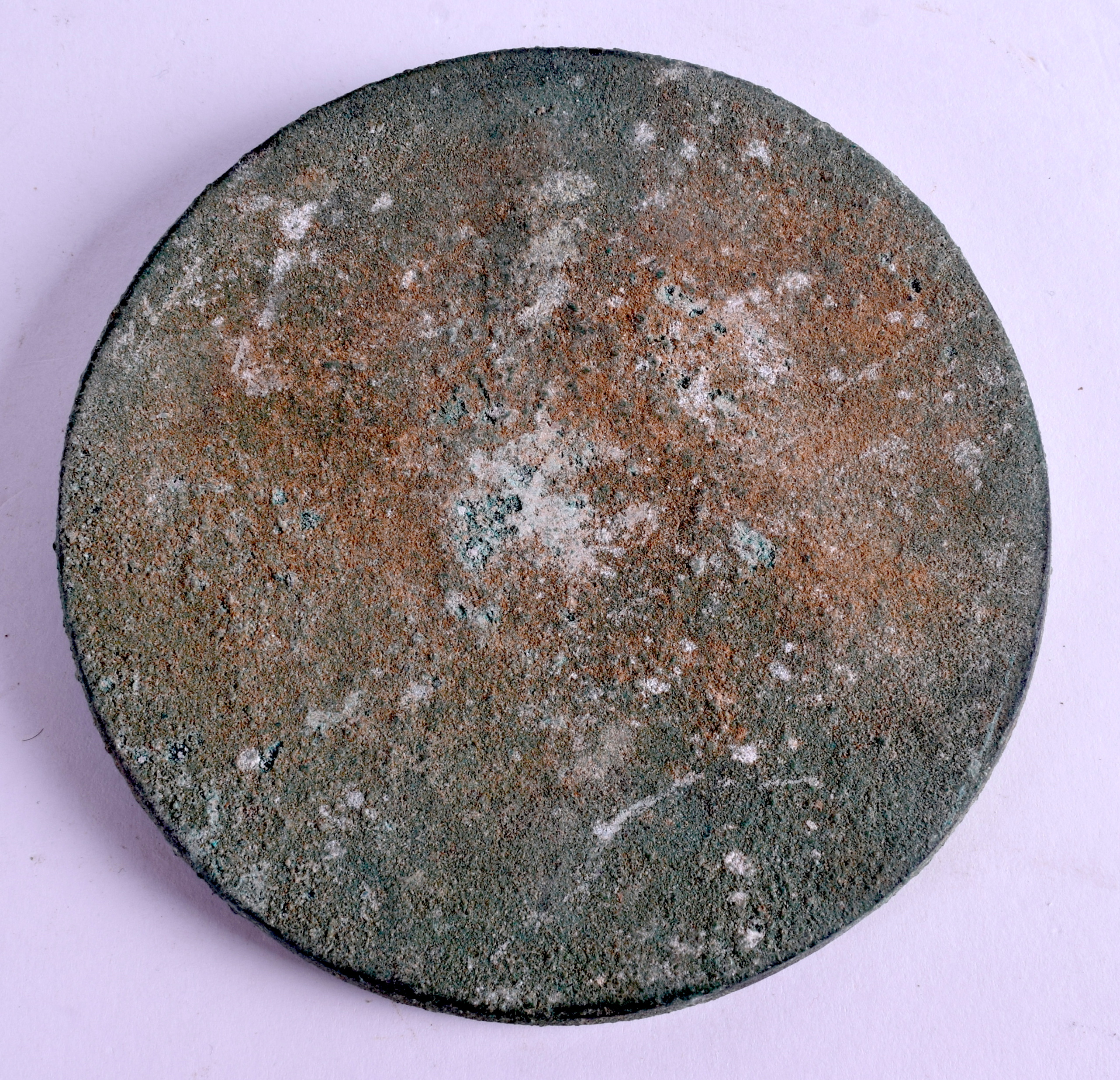 A CHINESE BRONZE HAND MIRROR. 10.5 cm wide. - Image 2 of 2