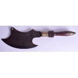 AN 18TH/19TH CENTURY BUTCHER'S COUNTRY HOUSE MEAT CLEAVER AXE OR CHOPPER, formed with a scimitar sh