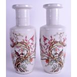 A PAIR OF CHINESE PORCELAIN ROULEAU VASES. 28 cm high.