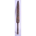 A MIDDLE EASTERN RAJASTHAN BRONZE SPEAR HEAD. 42 cm long.