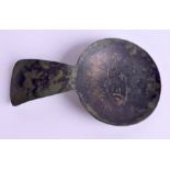 AN EARLY EUROPEAN BRONZE SEAL possibly Roman. 7.5 cm x 4 cm.