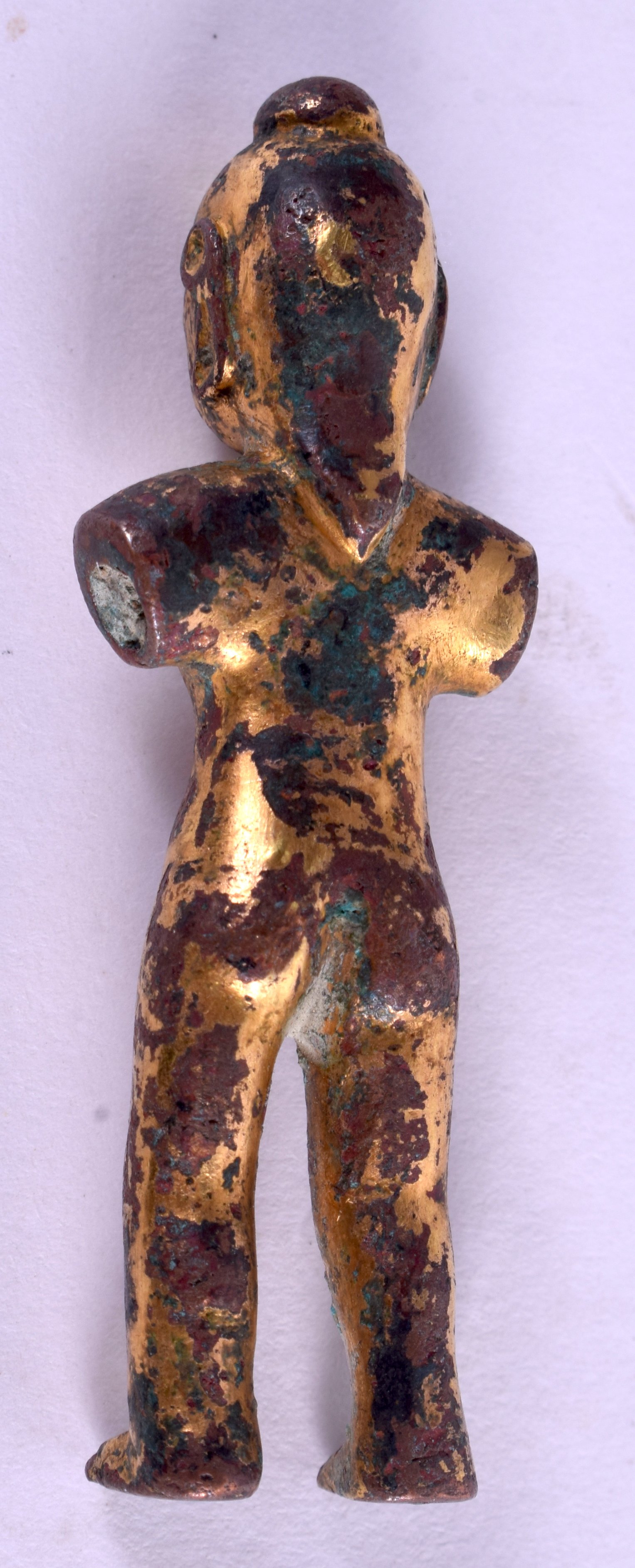 A SMALL CHINESE BRONZE BUDDHA. 5.75 cm high. - Image 2 of 2