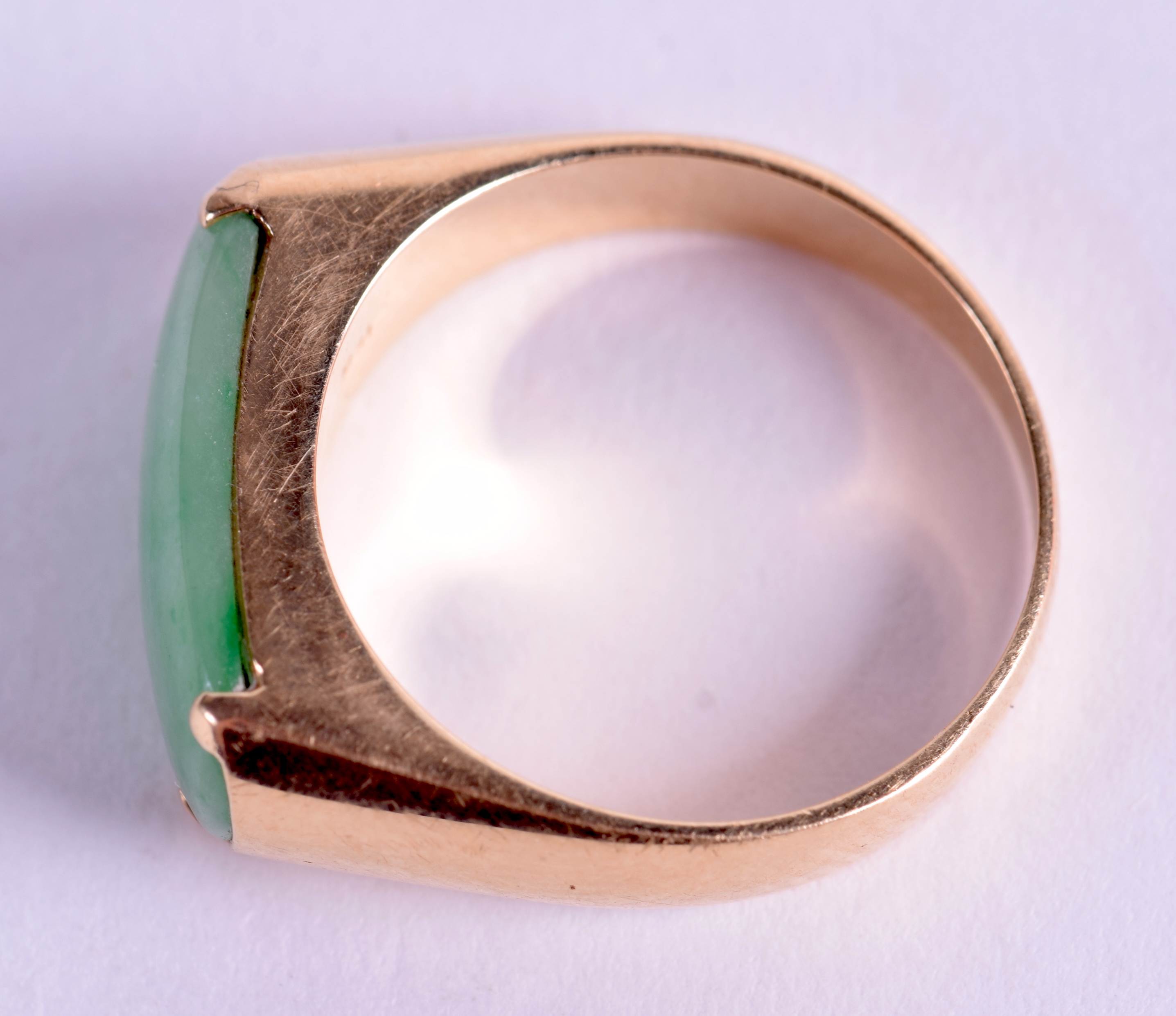 AN 18CT GOLD AND JADEITE RING. Size L. - Image 2 of 3