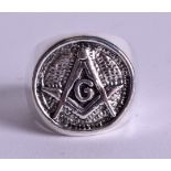 A SILVER MASONIC RING. Size R.