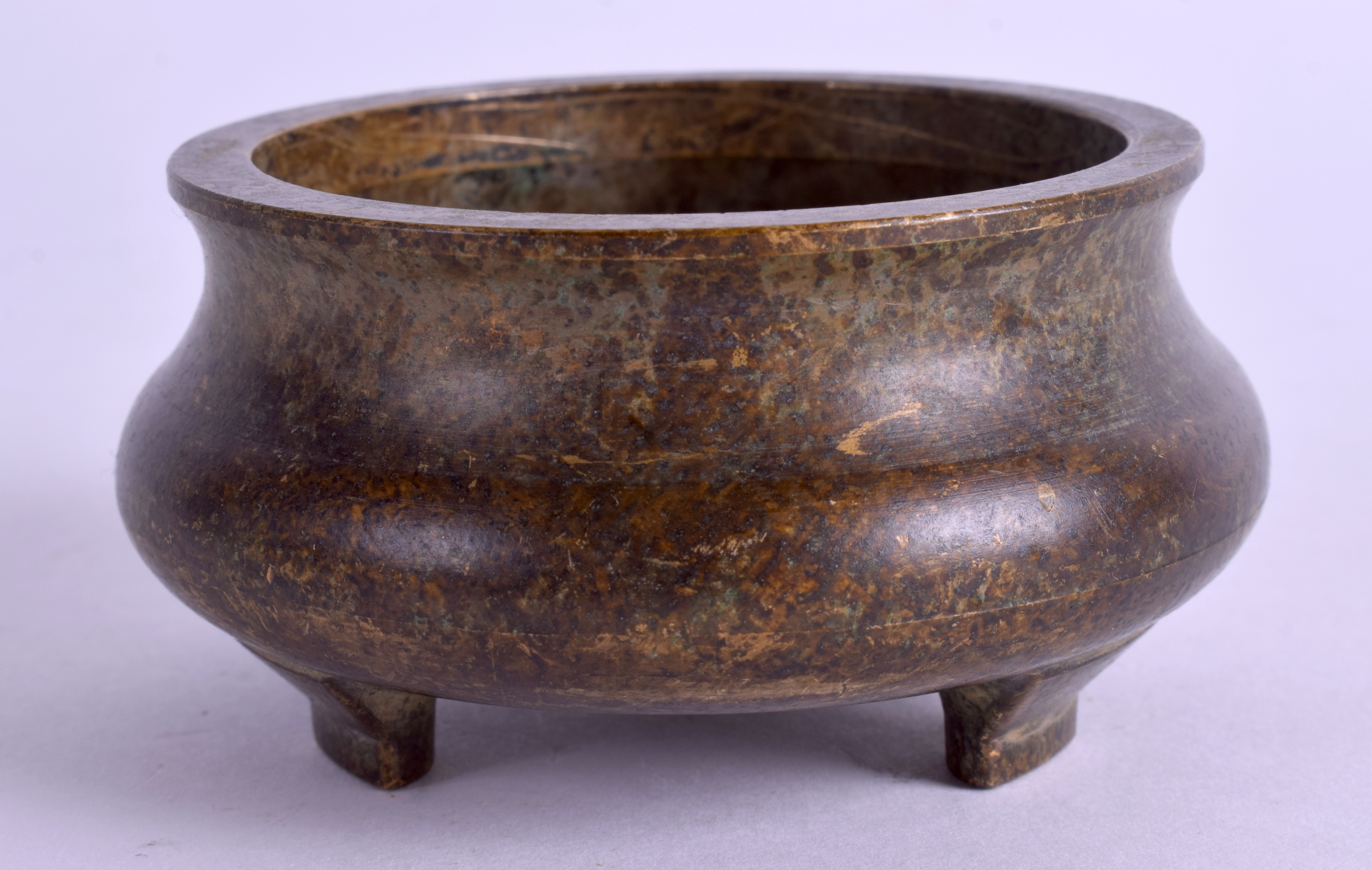 A CHINESE BRONZE CENSER. 7 cm wide, internal diameter 5.5 cm. - Image 2 of 4