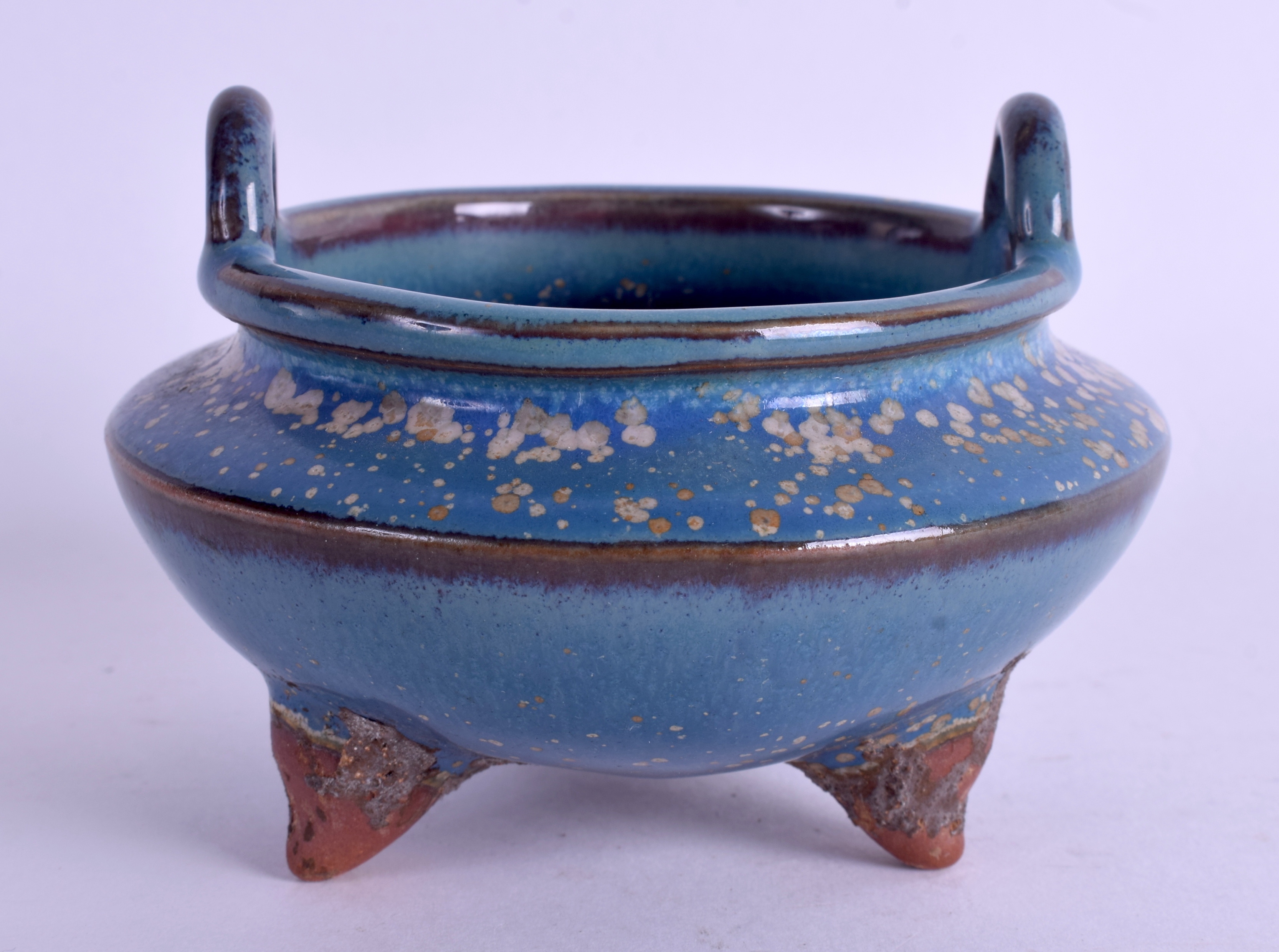 A CHINESE TWIN HANDLED POTTERY CENSER. 9.5 cm wide. - Image 2 of 4