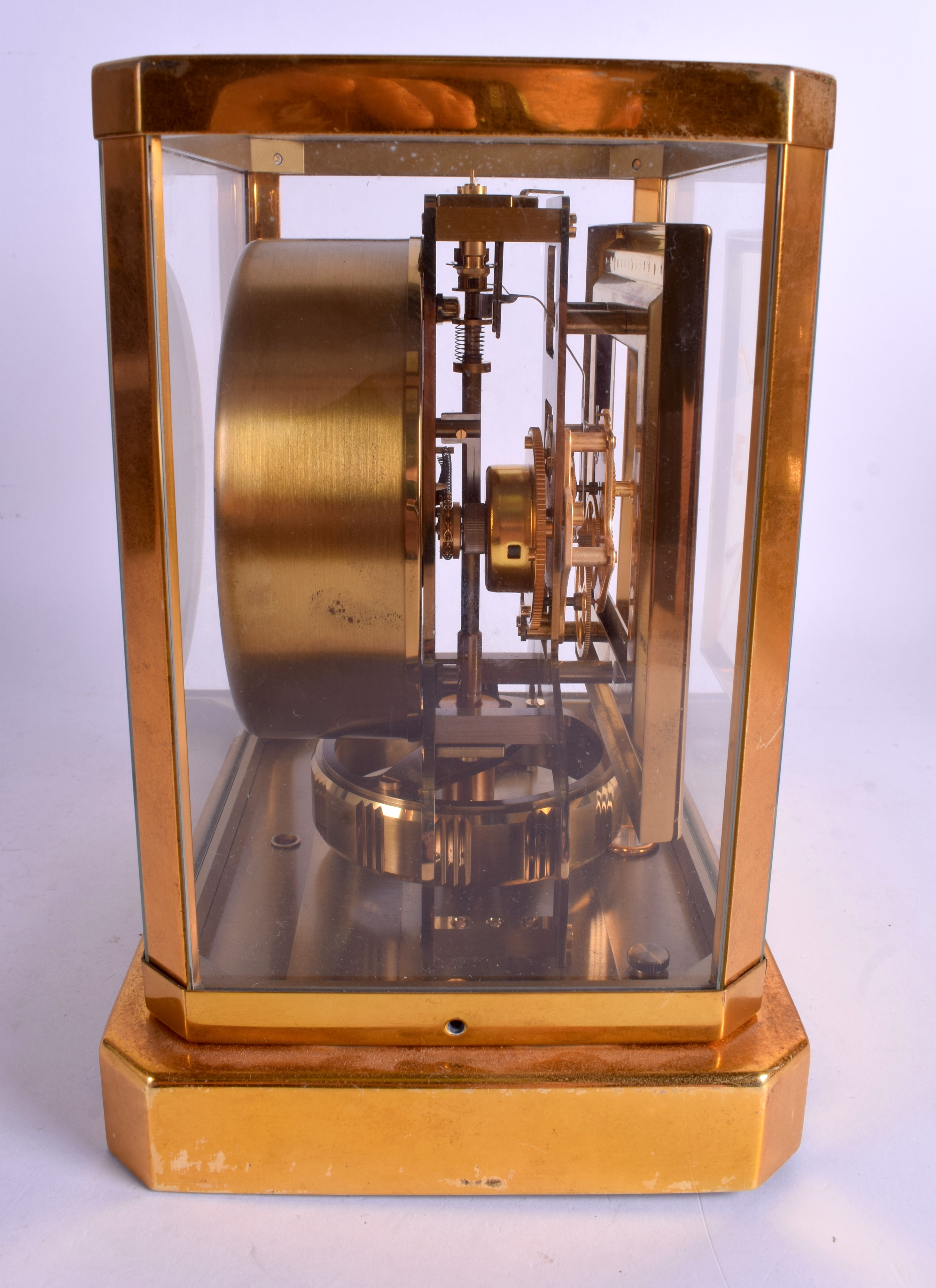 A JAEGER LE COULTER BRASS ATMOS CLOCK No. 122502. 24 cm x 19 cm. - Image 3 of 4