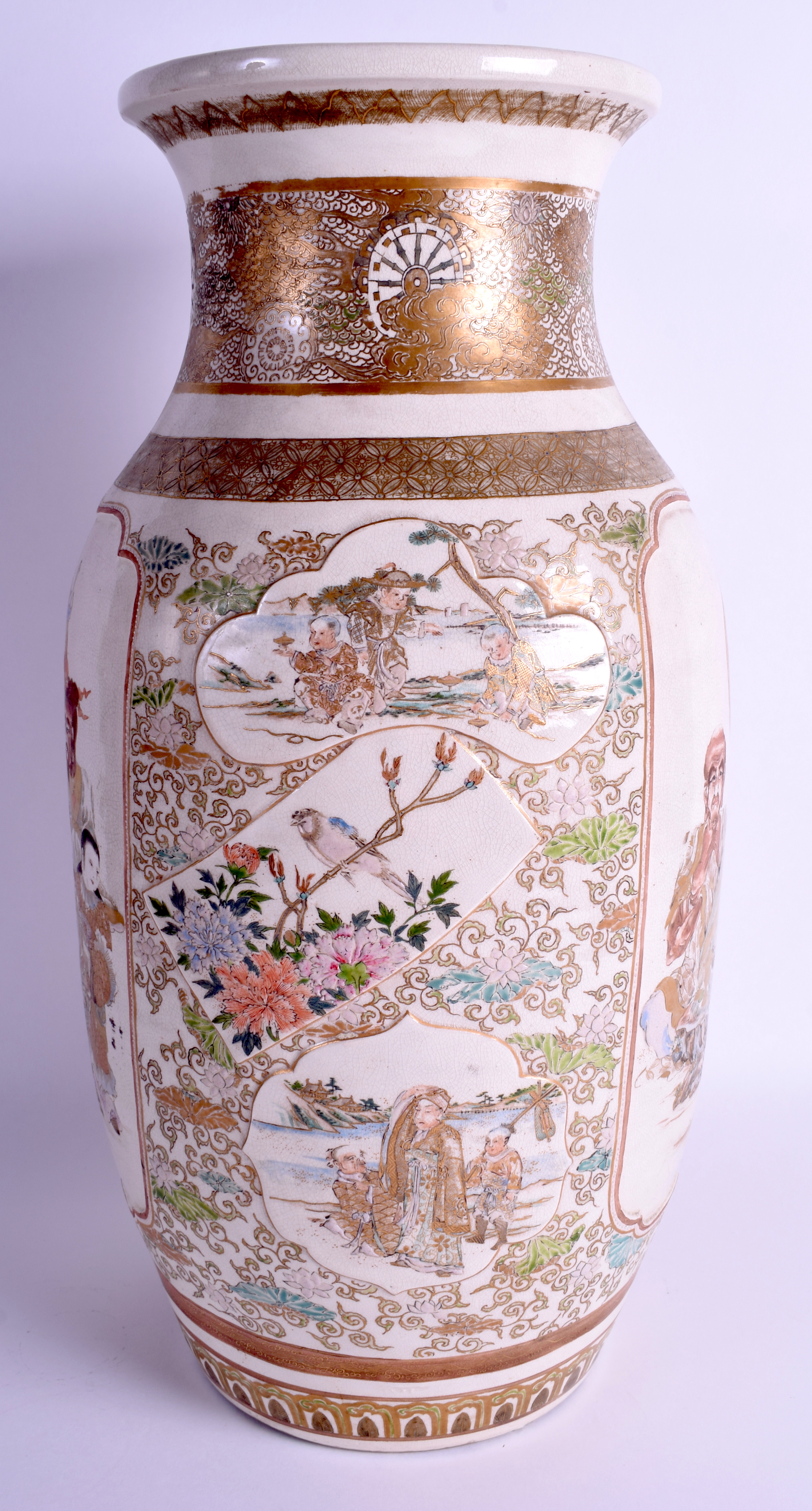 A VERY LARGE 19TH CENTURY JAPANESE MEIJI PERIOD SATSUMA VASE painted with figures and foliage. 46 c - Image 2 of 6