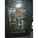 AN ANTIQUE SAFE, “Tann's Defiance Safe”. 61.5 cm x 45.5 cm.