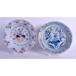 AN 18TH CENTURY DELFT FAIENCE CIRCULAR BOWL together with an 18th CENTURY plate. 21 cm wide. (2)