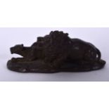 A JAPANESE BRONZE GROUP FORMED IN THE FORM OF TWO LIONS, signed. 10 cm wide.