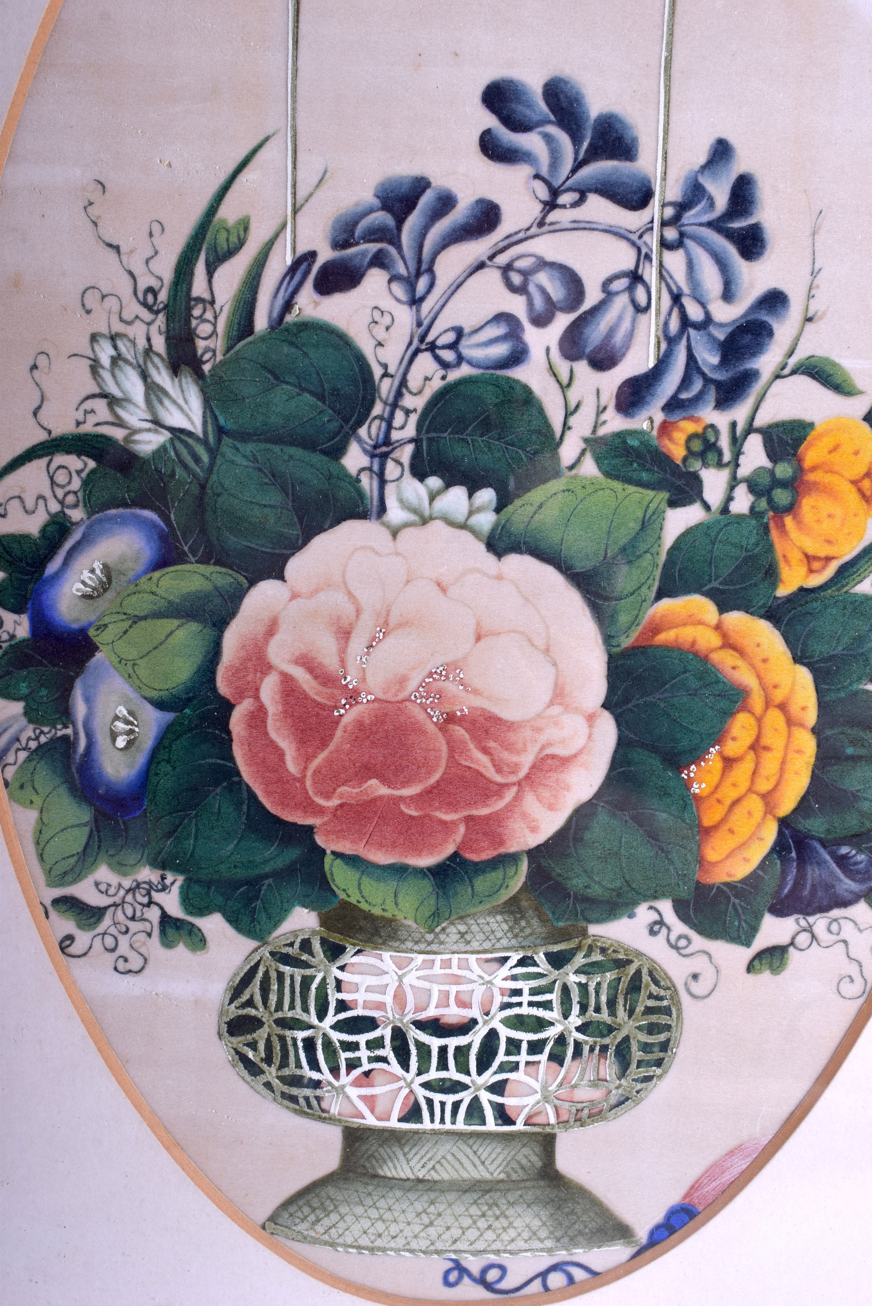 A LARGE PAIR OF 19TH CENTURY CHINESE FRAMED PITH PAPER WATERCOLOURS Qing, painted with floral bouqu - Image 3 of 5