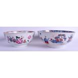 TWO LARGE 18TH CENTURY CHINESE EXPORT PORCELAIN PUNCH BOWLS. 22 cm & 19 cm diameter. (2)