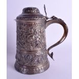 AN EARLY 19TH CENTURY ENGLISH SILVER STEIN. London 1827. 21 cm x 15 cm.