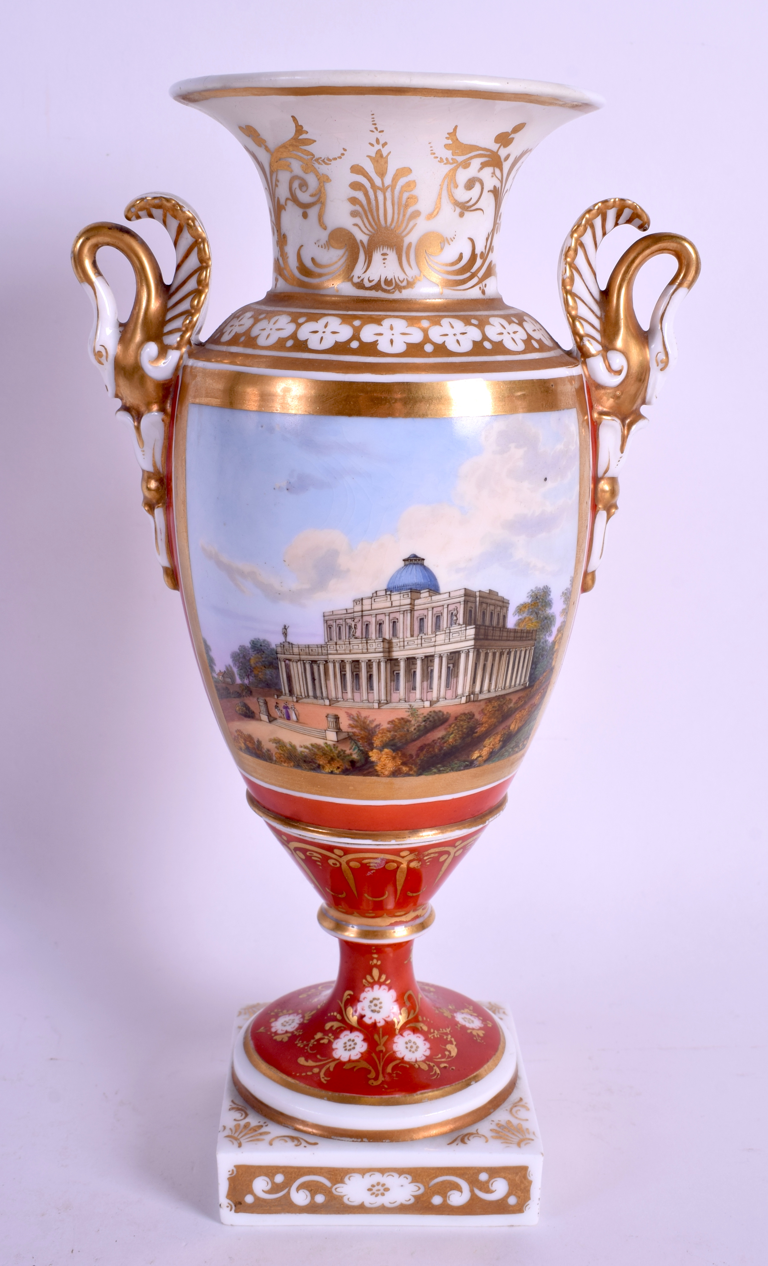 AN EARLY 19TH CENTURY CHAMBERLAINS WORCESTER VASE painted with Pittville Spa in a gilt panel on an