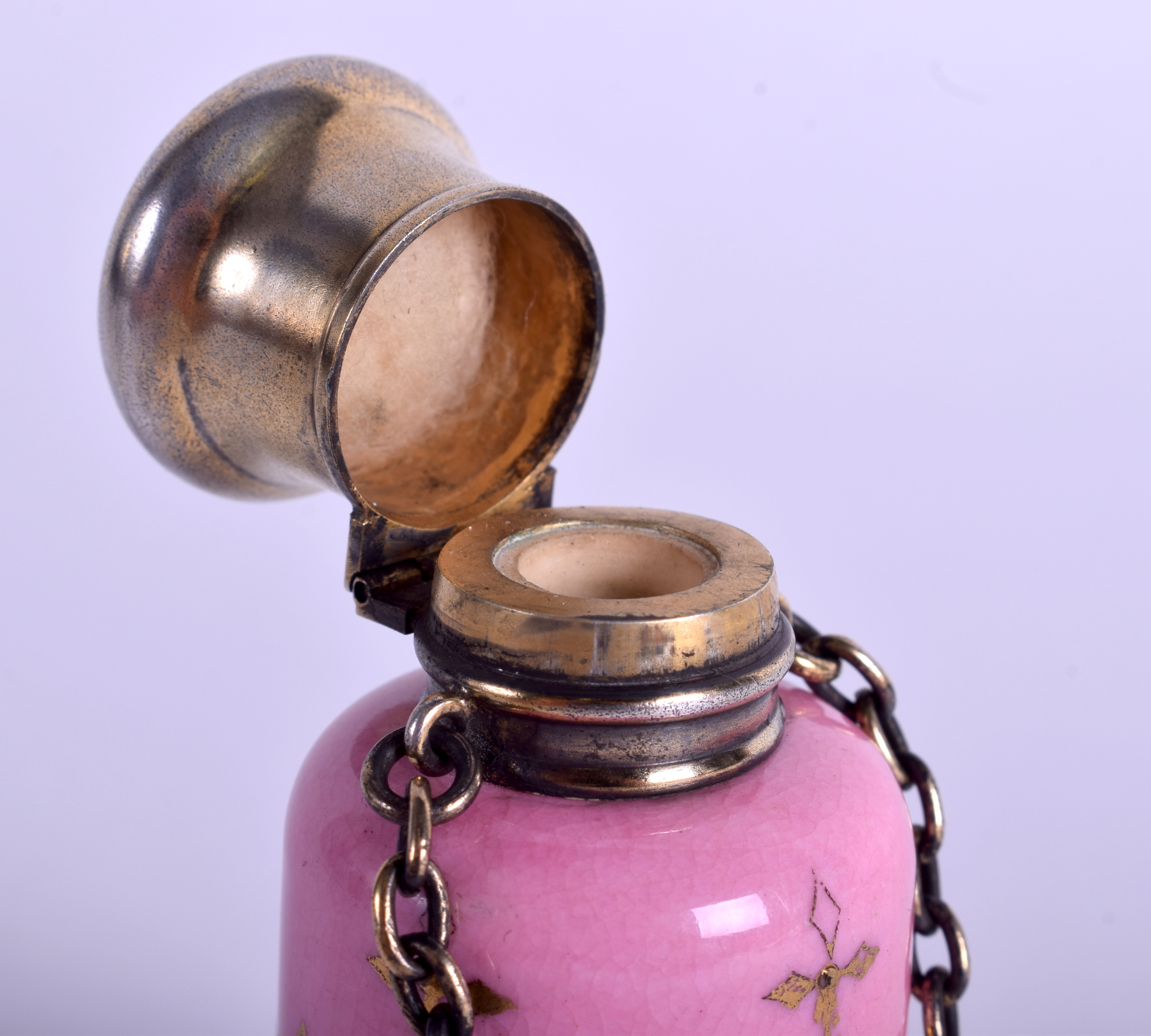 A GOOD 19TH CENTURY FRENCH ISLAMIC MARKET SCENT BOTTLE painted with floral motifs. 7 cm high. - Image 3 of 8