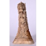 AN EARLY 20TH CENTURY SRI LANKAN ANTLER GROUP, carved with figures. 18.5 cm high.