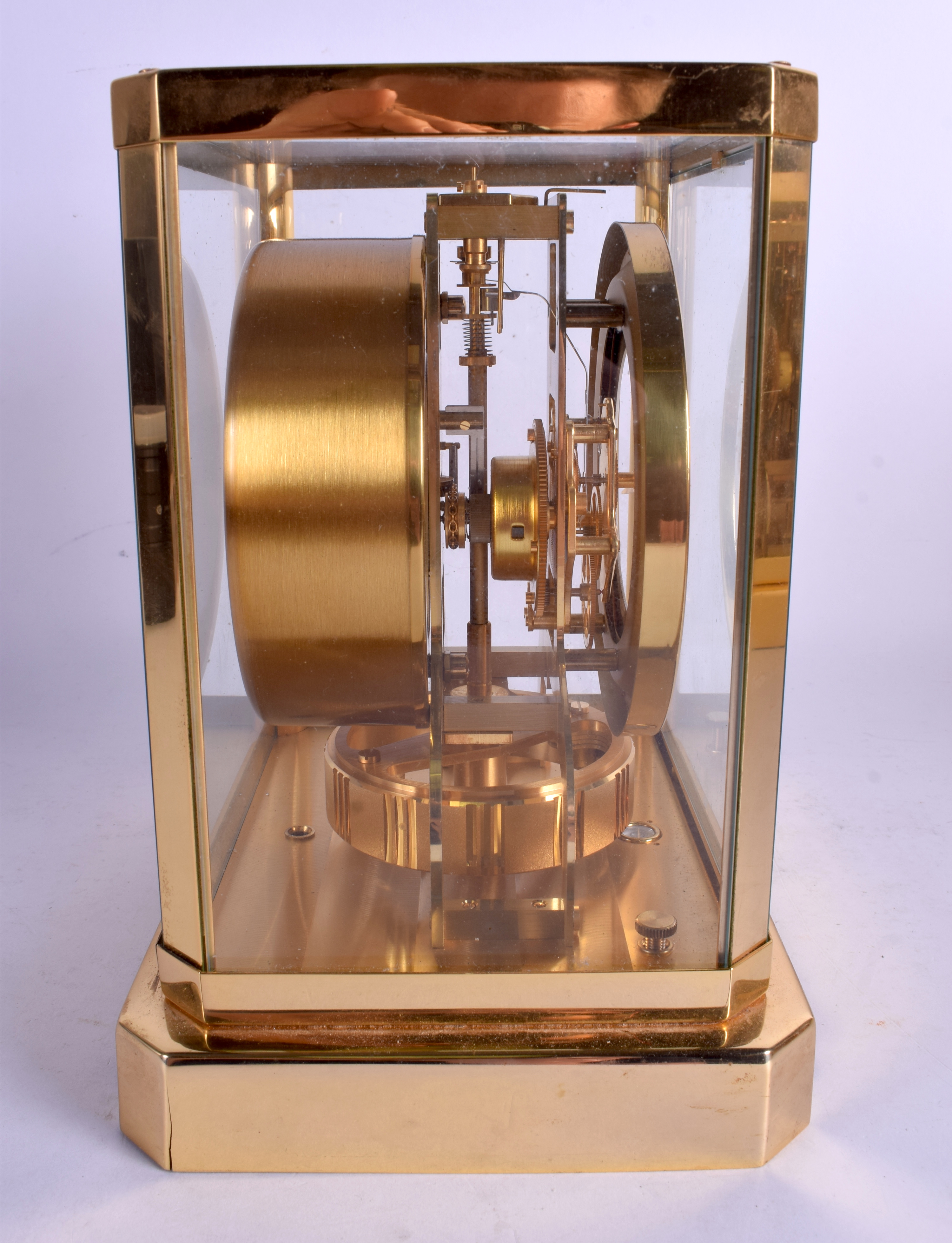 A JAEGER LE COULTER BRASS ATMOS CLOCK No. 317029. 23 cm x 19 cm. - Image 3 of 4