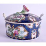 AN 18TH CENTURY WORCESTER BLUE SCALE BUTTER TUB AND COVER painted with birds and insects. 13 cm wid