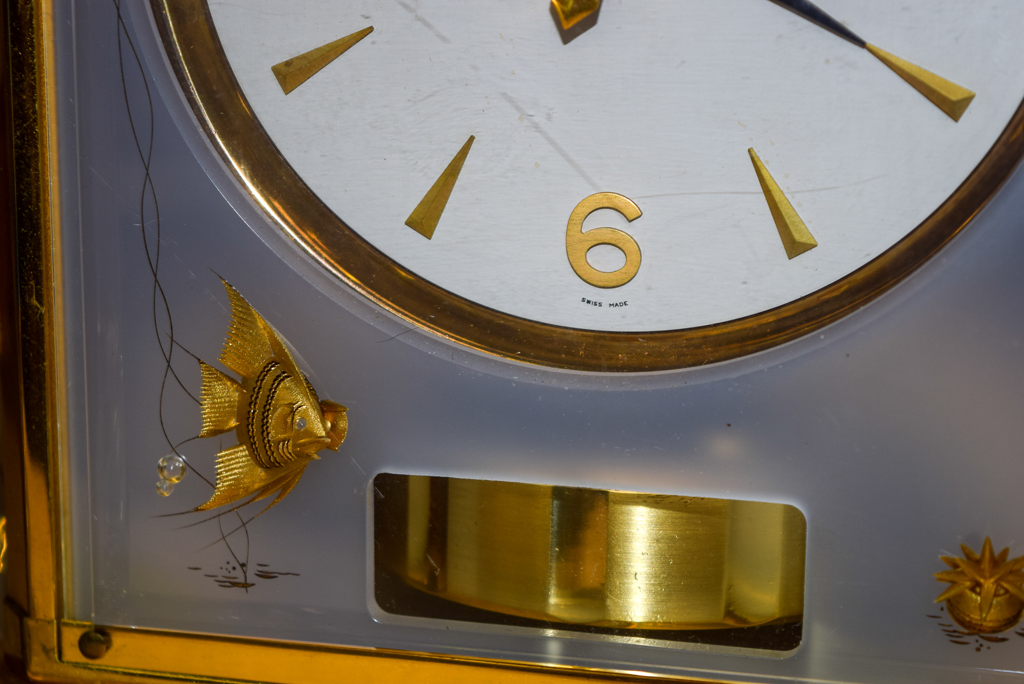 A RARE JAEGER LECOULTRE ATMOS AQUARIUM MARINA BRASS AND PERSPEX ATMOS CLOCK with original box. 23 c - Image 12 of 12