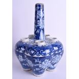 A LARGE 19TH CENTURY CHINESE BLUE AND WHITE TULIP VASE Qing. 28 cm x 15 cm.
