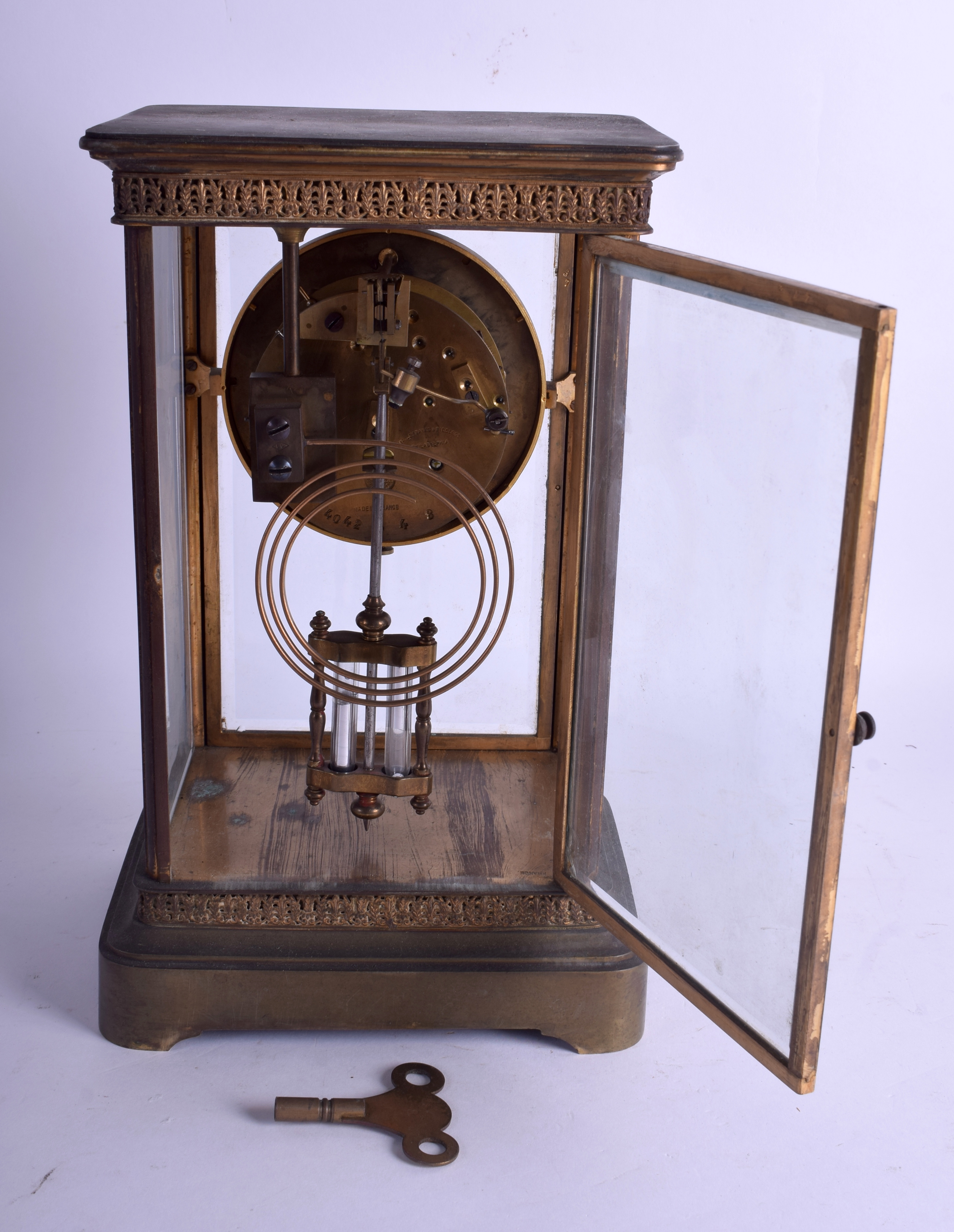 AN EARLY 20TH CENTURY FRENCH FOUR GLASS REGULATOR MANTEL CLOCK. 28 cm x 16 cm. - Image 2 of 2