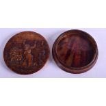 A LOVELY 18TH CENTURY CONTINENTAL TORTOISESHELL AND FRUITWOOD SNUFF BOX Le Lion Of Florence. 8 cm d