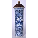 A LARGE 19TH CENTURY CHINESE BLUE AND WHITE PORCELAIN VASE BEARING KANGXI MARKS, painted with figur
