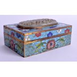 AN EARLY 20TH CENTURY CHINESE CLOISONNE ENAMEL BOX AND COVER inset with a Qianlong/Jiaqing jade pla