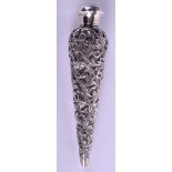 A LATE 19TH CENTURY CONTINENTAL SILVER TEAR DROP SCENT BOTTLE decorated with foliage and vines.