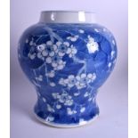 A 19TH CENTURY CHINESE BLUE AND WHITE PRUNUS VASE bearing Kangxi marks to base. 21 cm x 15 cm.