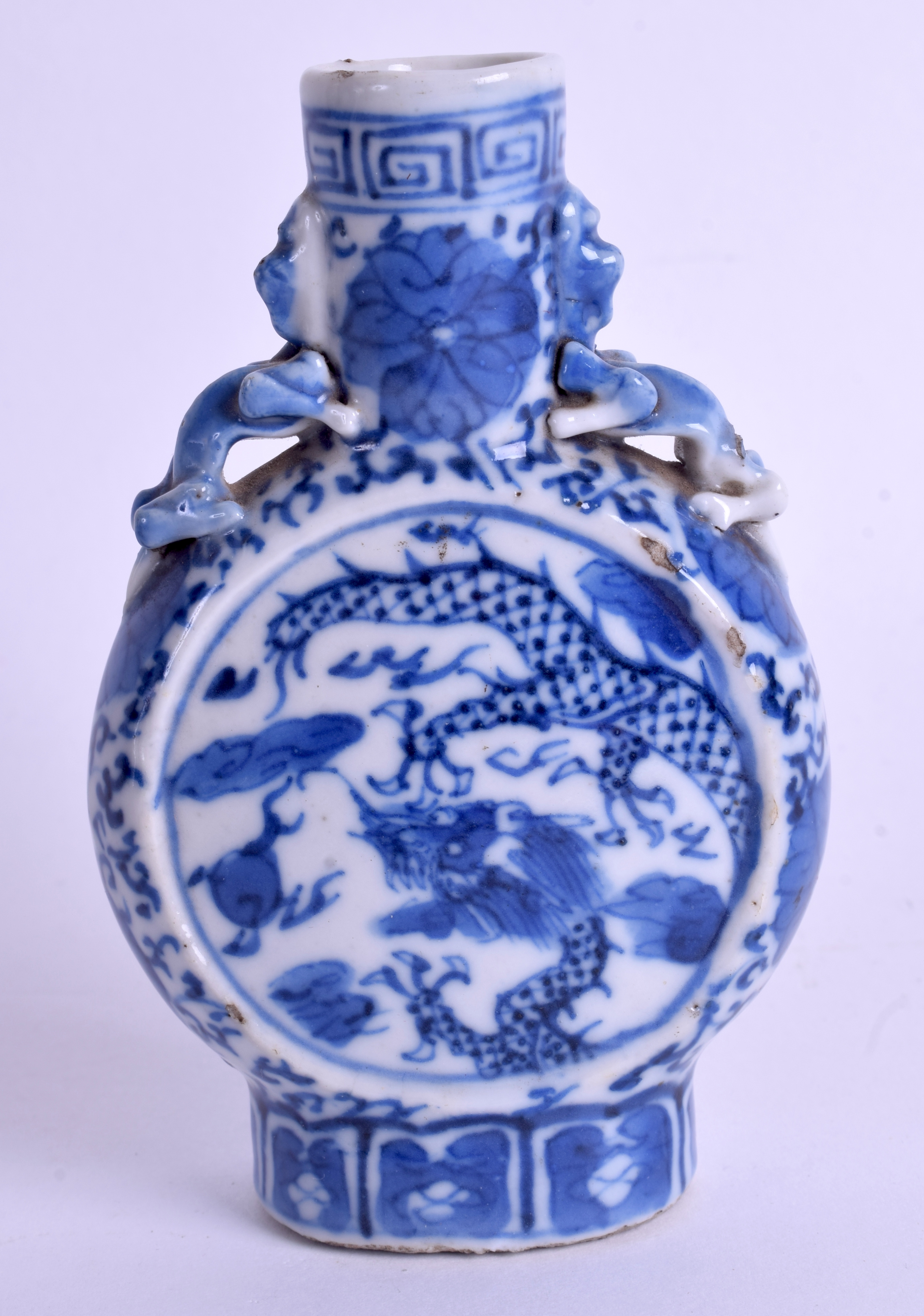 A SMALL 19TH CENTURY CHINESE BLUE AND WHITE MINIATURE MOON FLASK. 10 cm high. - Image 2 of 4