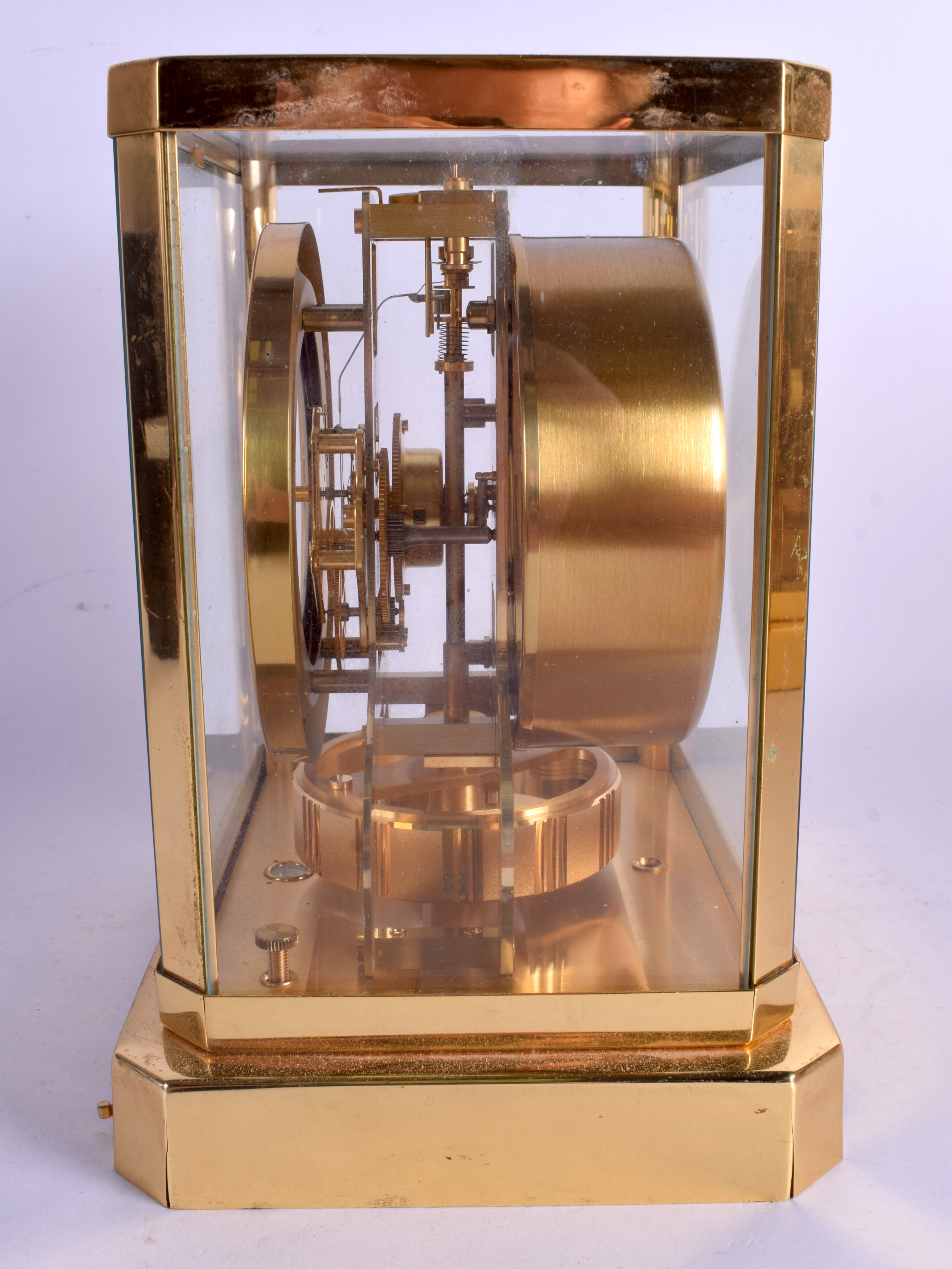 A JAEGER LE COULTER BRASS ATMOS CLOCK No. 317029. 23 cm x 19 cm. - Image 2 of 4