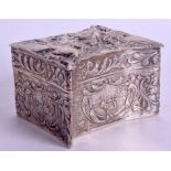 A RARE ANTIQUE CONTINENTAL SILVER BOX decorated with figures and landscapes. 5.1 oz. 7.5 cm x 6.5 c