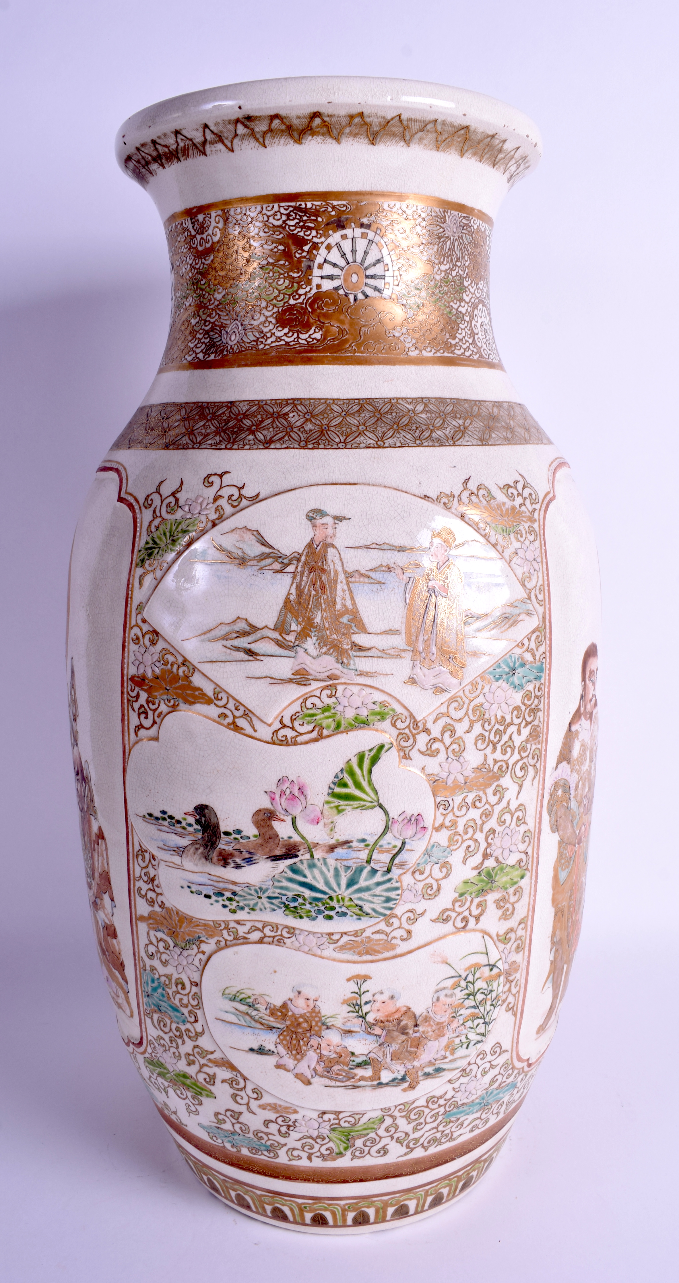 A VERY LARGE 19TH CENTURY JAPANESE MEIJI PERIOD SATSUMA VASE painted with figures and foliage. 46 c - Image 4 of 6