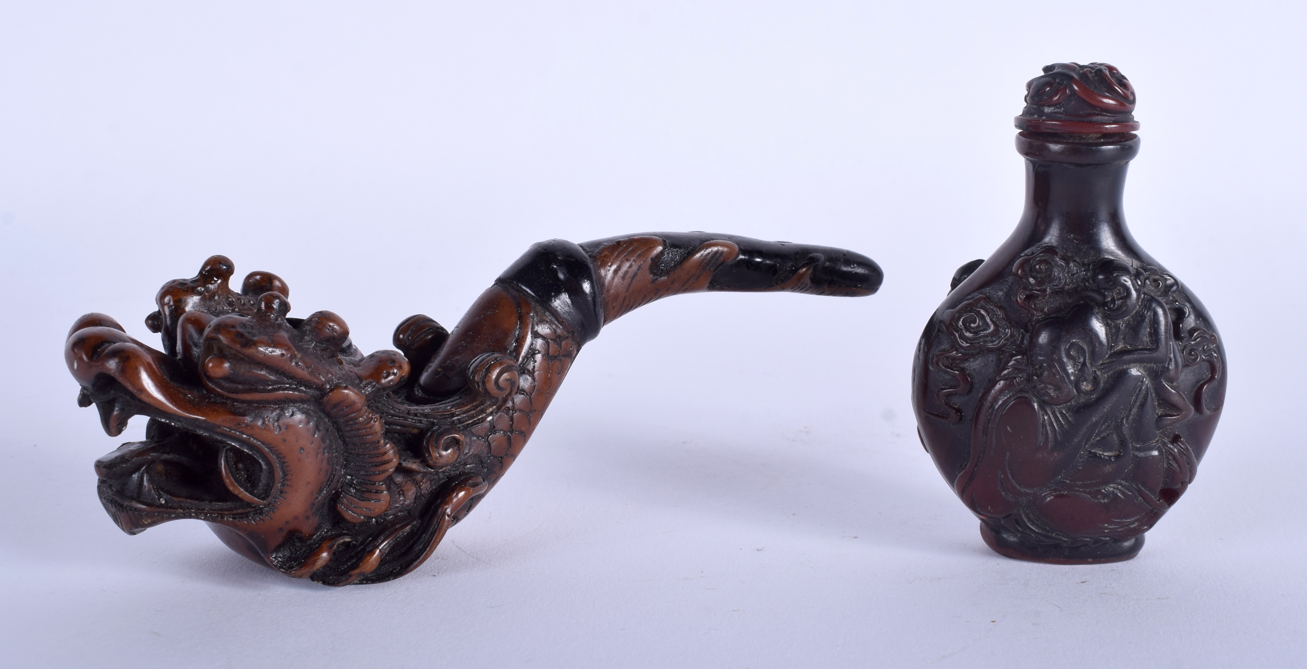 A CHINESE PIPE and a snuff bottle. (2) - Image 2 of 3