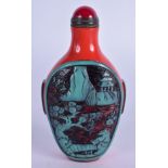 A CHINESE PEKING GLASS SNUFF BOTTLE. 9 cm high.